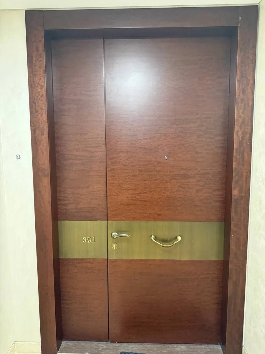 Puerta sin cerradura inteligente